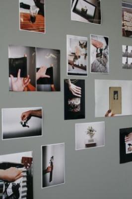 Is important, view of wall with photographs. Is important, view of wall with photographs.