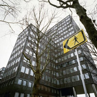 ZuidasGeelBordje ZuidasGeelBordje