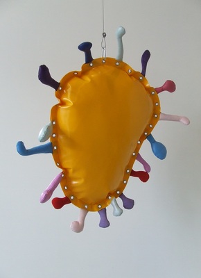 Gele vorm met pootjes Gele vorm met pootjes