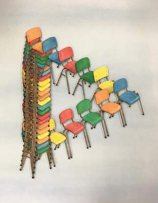 Stapelstoelen II Stapelstoelen II